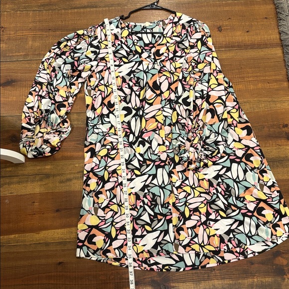 Floral V-Neck Dress - Picture 5 of 6